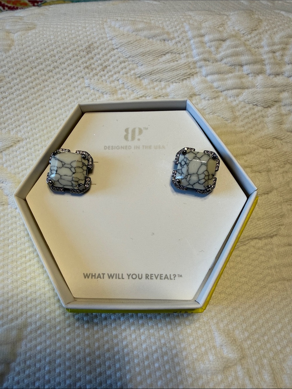 Bomb Party White Howlite-Style Square Crystal Stud Earrings NIB